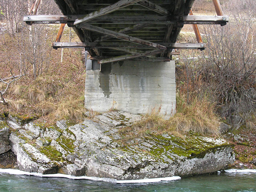 Concrete abutement