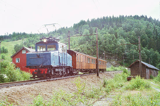 Naatid 64